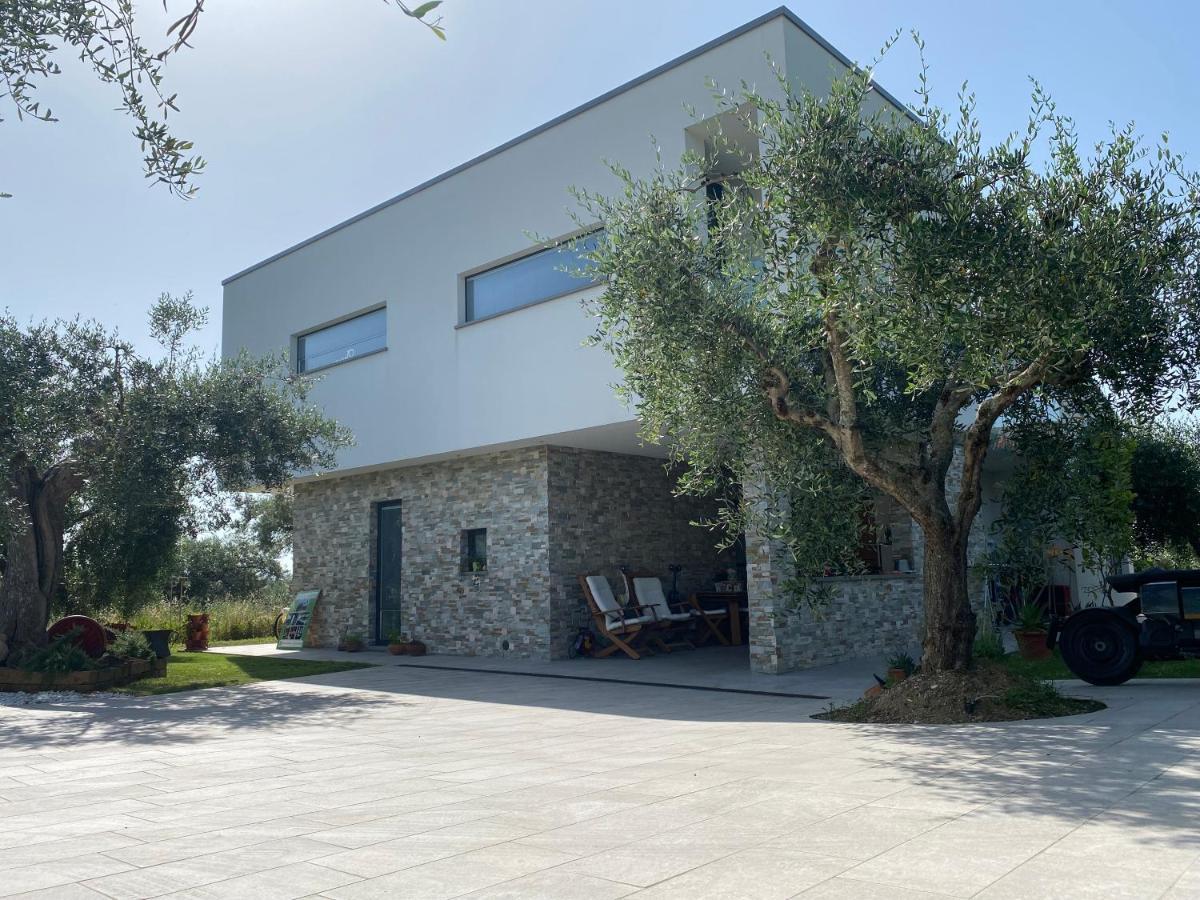 B&B La Villetta Bellante Bagian luar foto